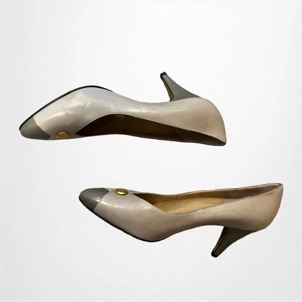 BRUNO MAGLI Two Toned Gray Pumps Heels With GoldTone Embellishment Size7-1/2 B